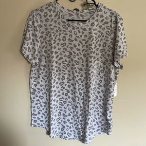 Cheetah t shirt